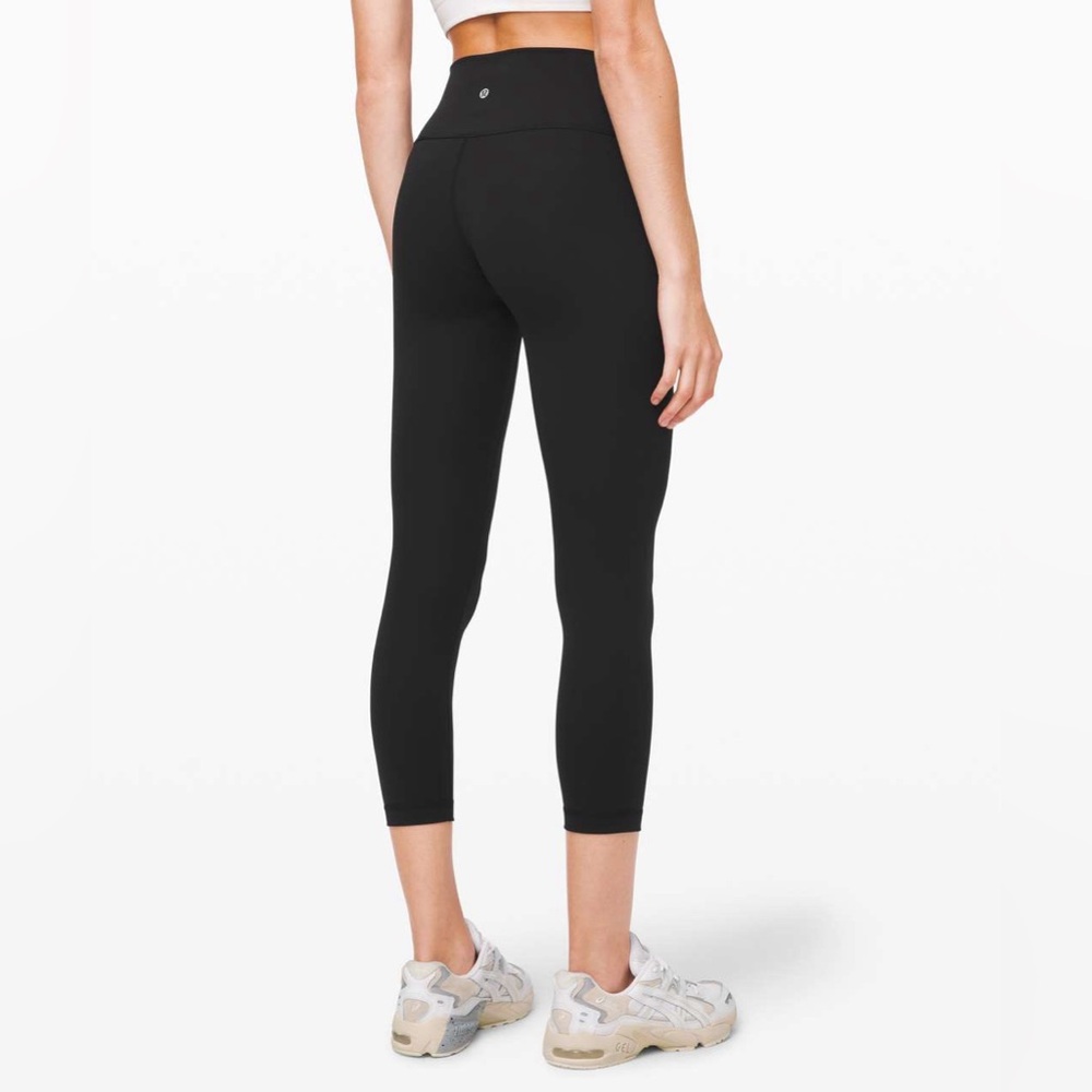 lululemon Wunder Under High-Rise Crop 21” Black Luxtreme Size 12 (Discontinued)